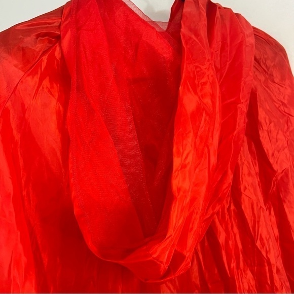 Red cape one size fits all - Picture 5 of 9